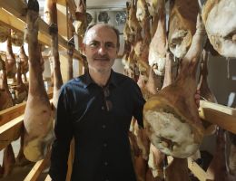 Immagine 1 di PROSCIUTTO CRUDO DI SUINO NERO DEI NEBRODI 24 MESI FATTORIA  BORRELLO